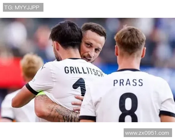 2016欧洲杯精彩回放德国队对阵乌克兰的激烈比赛瞬间分析 2016欧洲杯精彩回放德国队对阵乌克兰的激烈比赛瞬间分析